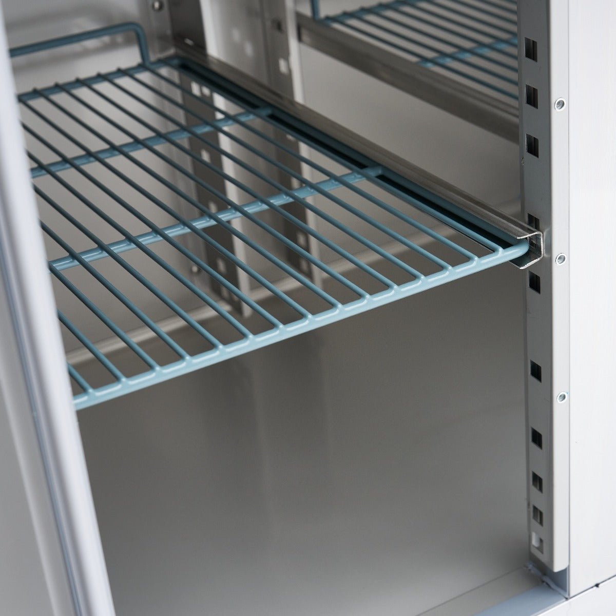 Maxima Counter Freezer 223cm Width on Wheels - 4 Doors - 4 Adjustable Shelves (GN) - RVSVoordeel