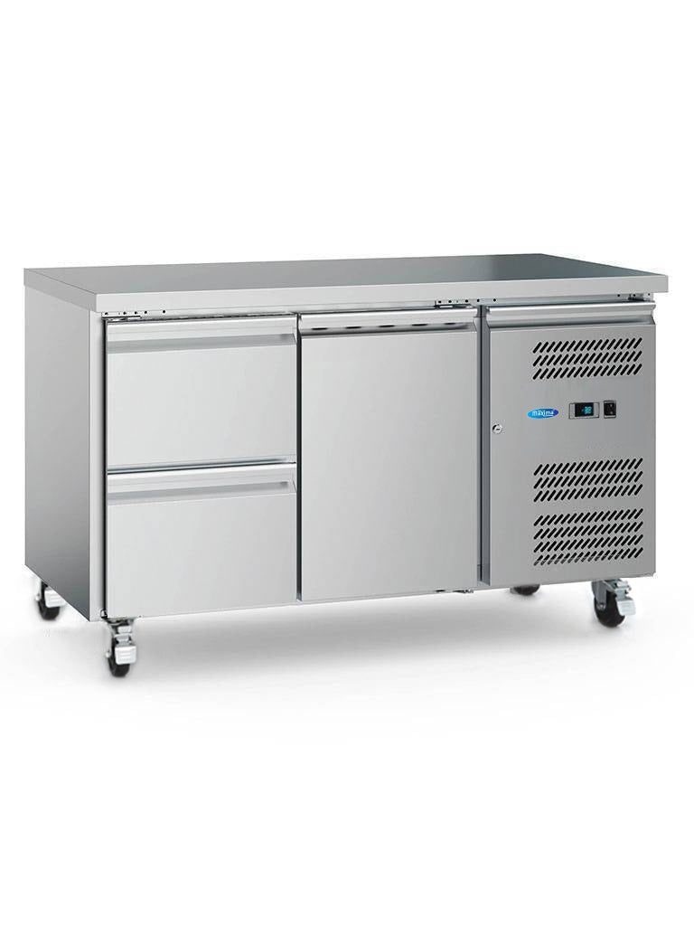 Maxima Counter Fridge 136cm Width on Wheels - 2 Doors - 2 Adjustable Shelves (GN) - RVSVoordeel