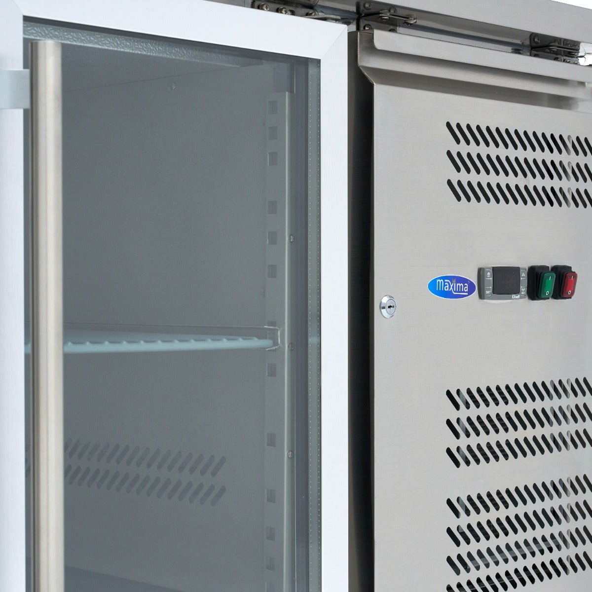 Maxima Counter Fridge 180cm Width on Wheels - 3 Glass Doors - 3 Adjustable Shelves (GN) - RVSVoordeel