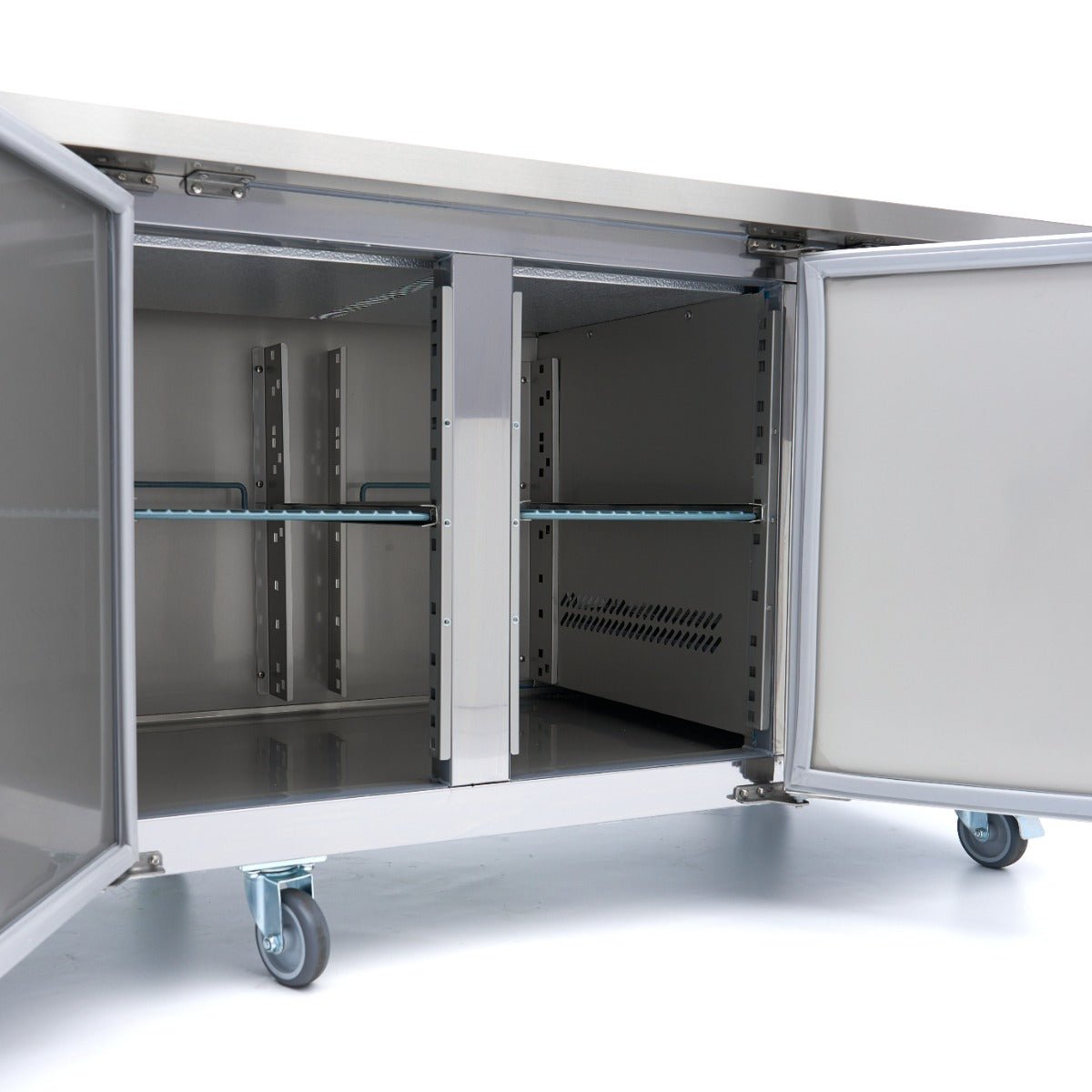 Maxima Counter Fridge 223cm Width on Wheels - 4 Doors - 4 Adjustable Shelves (GN) - RVSVoordeel