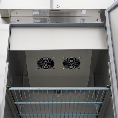Maxima Freezer 600L on Wheels - 3 Adjustable Shelves (2/1 GN) - Stainless Steel - RVSVoordeel