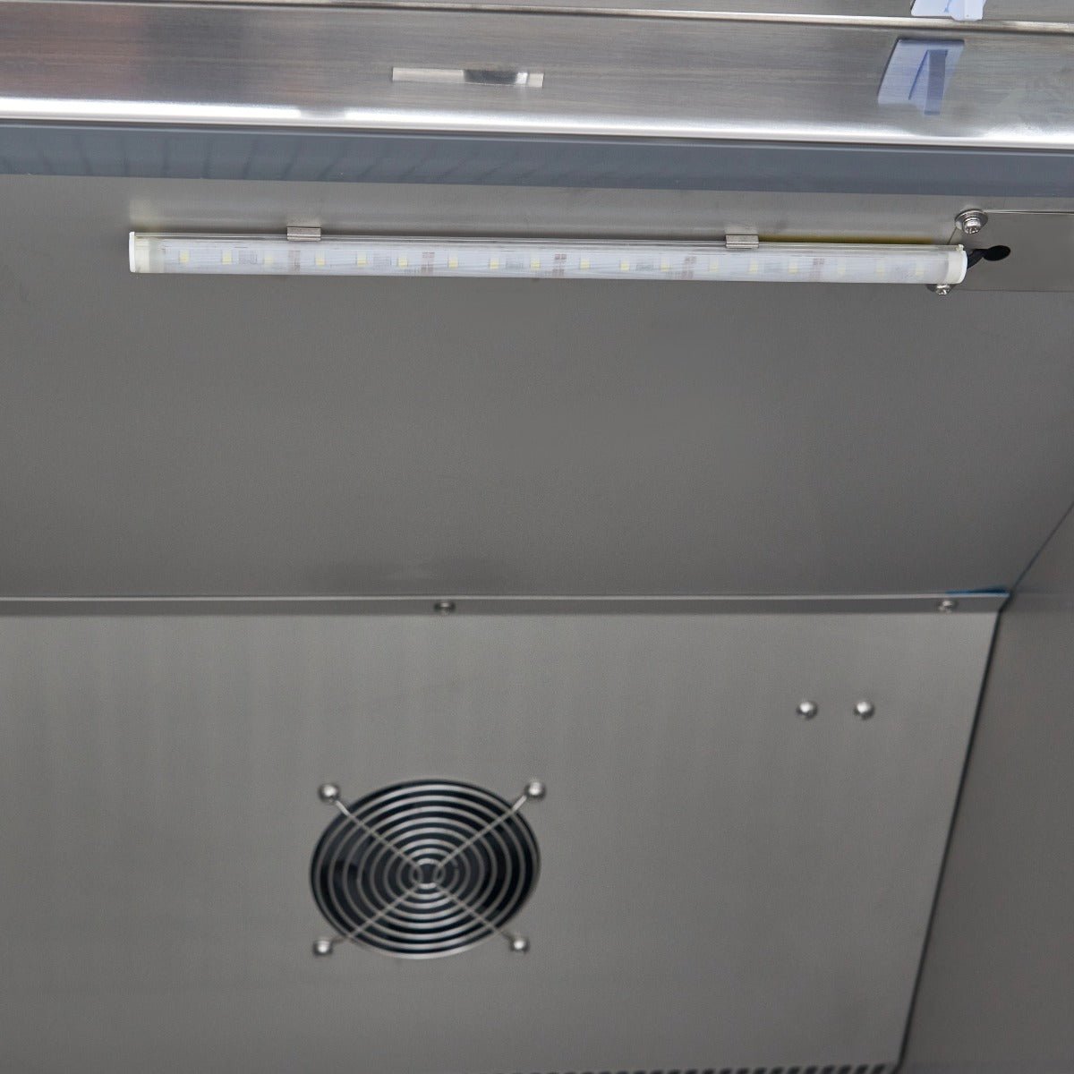 Maxima Fridge 600L with Glass door - 3 Adjustable Shelves (2/1 GN) - on Wheels - Stainless Steel - RVSVoordeel