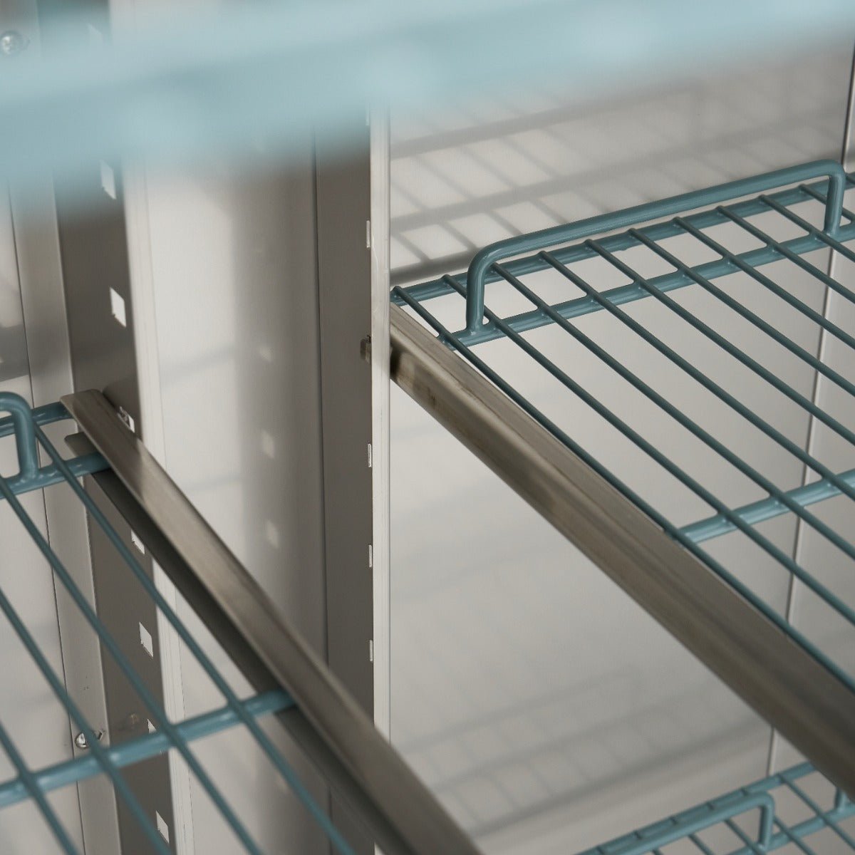 Maxima Fridge 800L on Wheels - 6 Adjustable Shelves - Stainless Steel - RVSVoordeel
