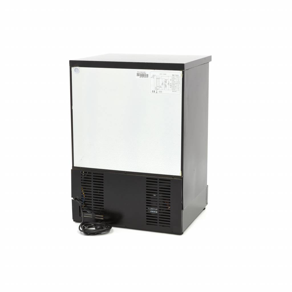 Maxima Drinks Fridge - 1 Hinged Door - 2 Adjustable Shelves